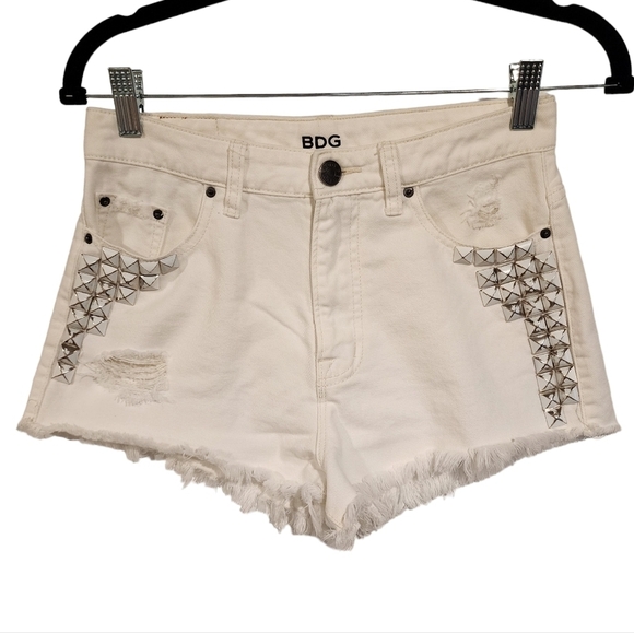 BDG Urban Outfitters Studded Distressed Shorts White High Rise Dree Cheeky Short - Picture 2 of 10